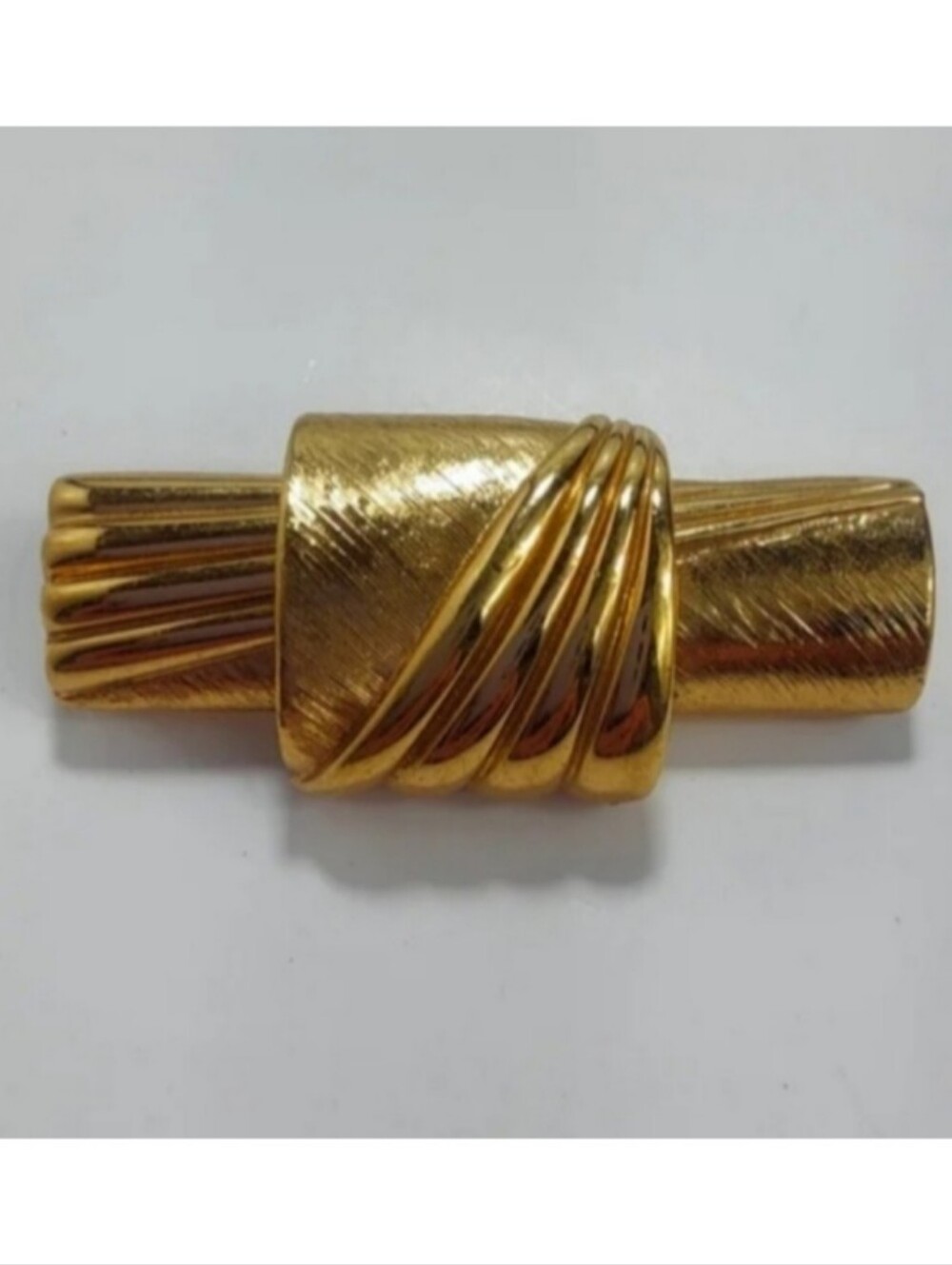 Vintage Monet Gold Tone Brooch Pin Textured Ribbed Design Signed Classic